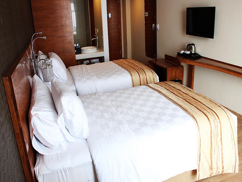 Hariston Hotel & Suites, Pluit - Yakarta Habitación foto