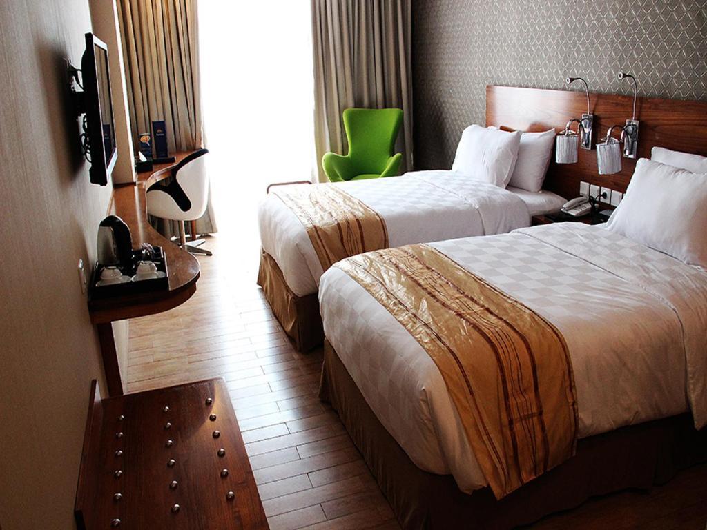 Hariston Hotel & Suites, Pluit - Yakarta Habitación foto